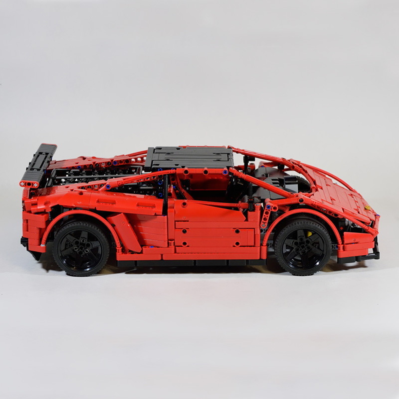 MOC 3918 Lamborghini Gallardo Super Trofeo Stradale with 1676 Pieces