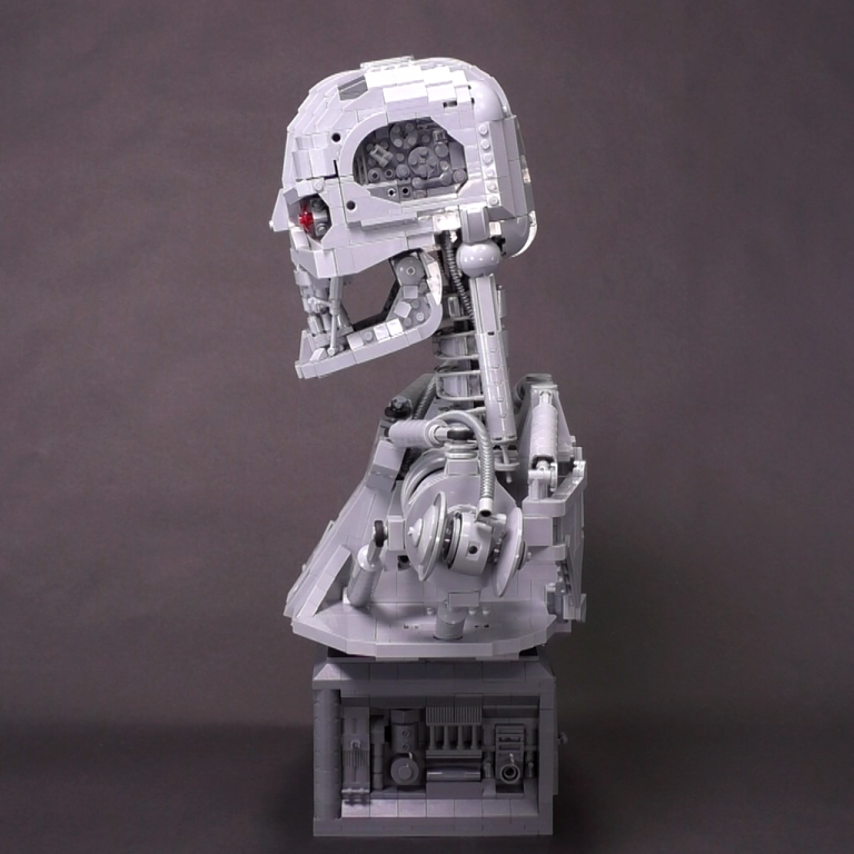 Terminator T800 Bust Technic MOC20570 By Martin Latta with 3082