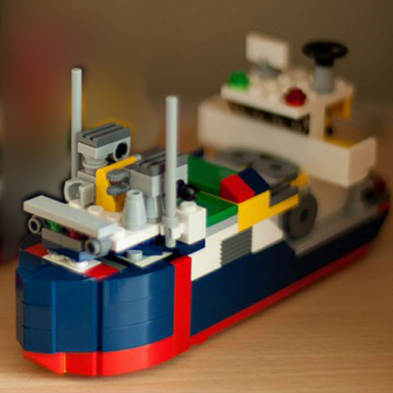 Lego cheap ship moc