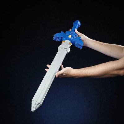 MOC Factory 89452 The Legend of Zelda: Breath of the wild Master Sword with  99 Pieces