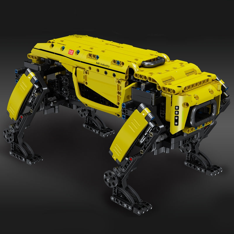 MK Dynamics Yellow Robot Mould King 15066 Creator with 936 pieces