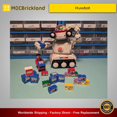 Huwbot MOC 45072 Creator Designed By BricksetHuw With 243 Pieces