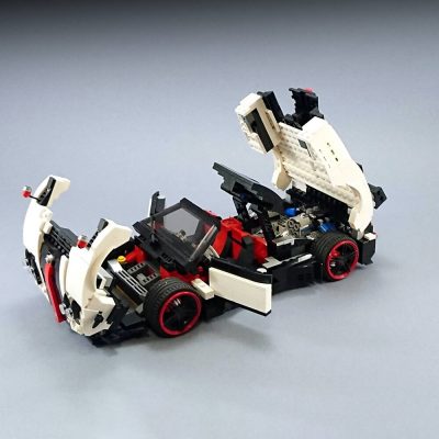 Pagani Zonda Cinque Roadster Technician MOC-22208 with 971 pieces