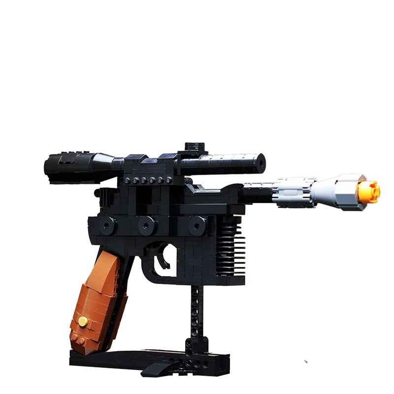 Millenium Blaster DL-44 STAR WARS MOC-17228 by buildbetterbricks with 428 pieces