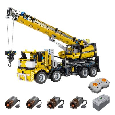 All Terrain Piling Work Platform Crane Technic MOC-89746 with 2828 pieces