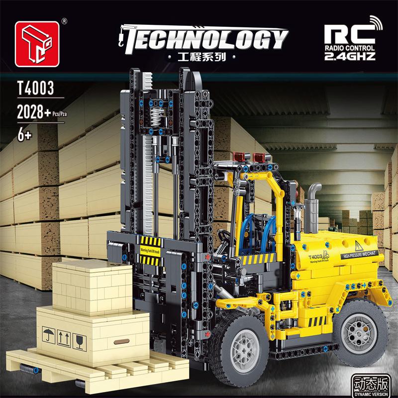 RC Forklift TECHNICIAN TGL T4003 with 2028 pieces