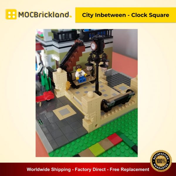 City Inbetween - Clock Square MOC 41731 Modular Building Designed By SugarBricks With 348 Pieces