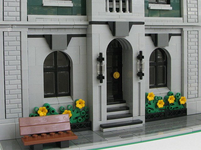Lion Heart Hotel MOC 11223 Modular Building Designed By Kristel With 3845 Pieces