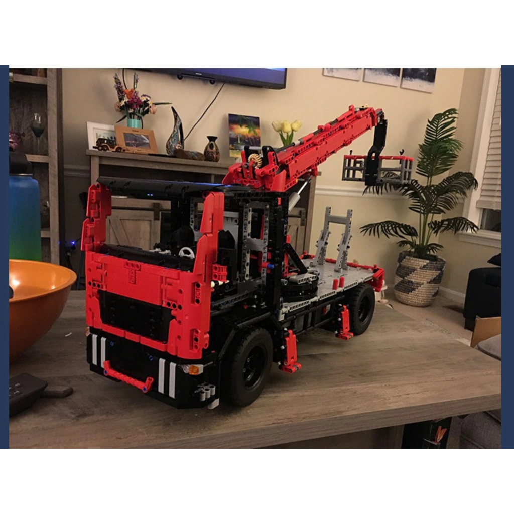 Bucket Truck Crane Model MOC-99336 Technic With 4056 Pieces