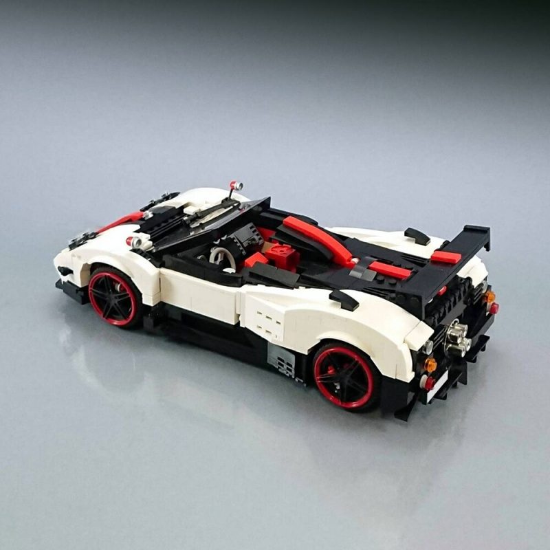 MOCBRICKLAND MOC-22208 Pagani Zonda Cinque Roadster