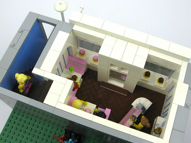 Sugar And Spice MOC 10934 Modular Building Designed By Kristel With 3103 Pieces