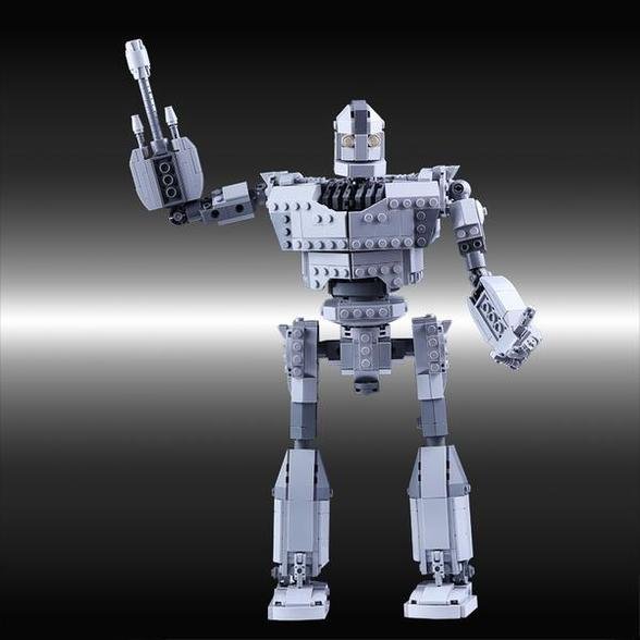 CREATOR MOC 14898 The Iron Giant - I Am Not a Gun by Buildbetterbricks MOCBRICKLAND